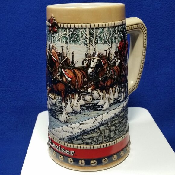 Budweiser 1988 Holiday Collection Beer Stein Cobblestone Passage 9th in Series - Picture 4 of 10